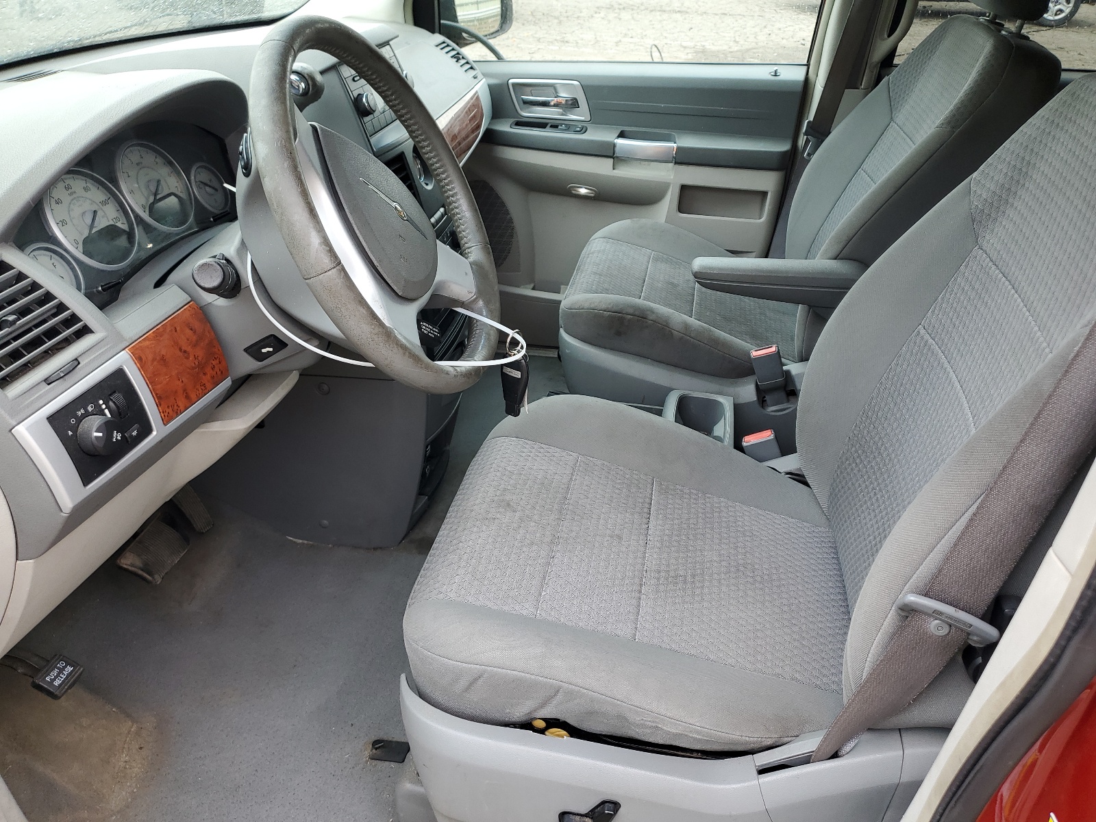 2A8HR54P28R114864 2008 Chrysler Town & Country Touring