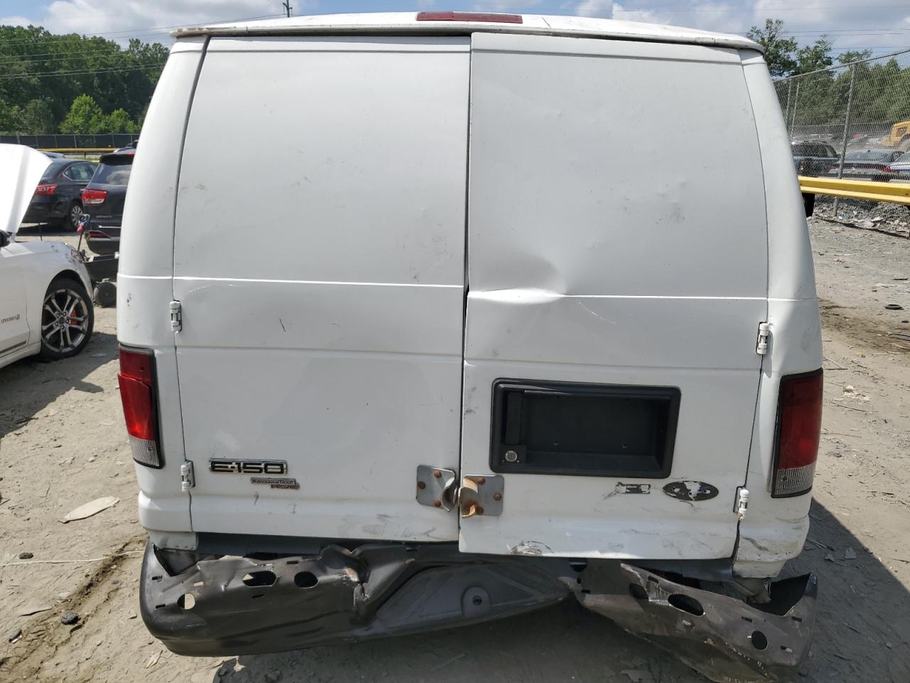 2011 Ford Econoline E150 Van VIN: 1FTNE1EW7BDB00960 Lot: 62357014