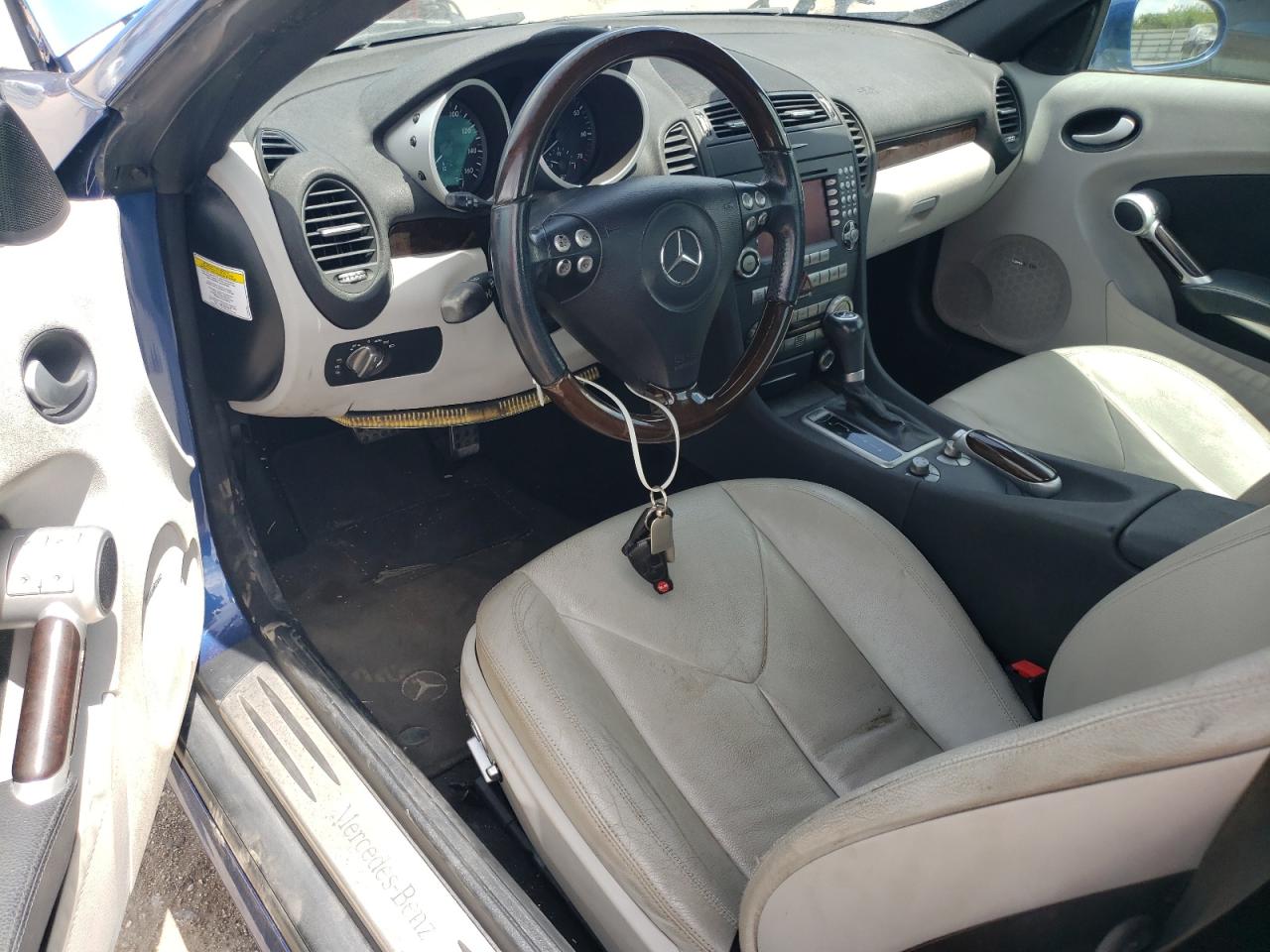 2005 Mercedes-Benz Slk 350 VIN: WDBWK56F05F074230 Lot: 65776424
