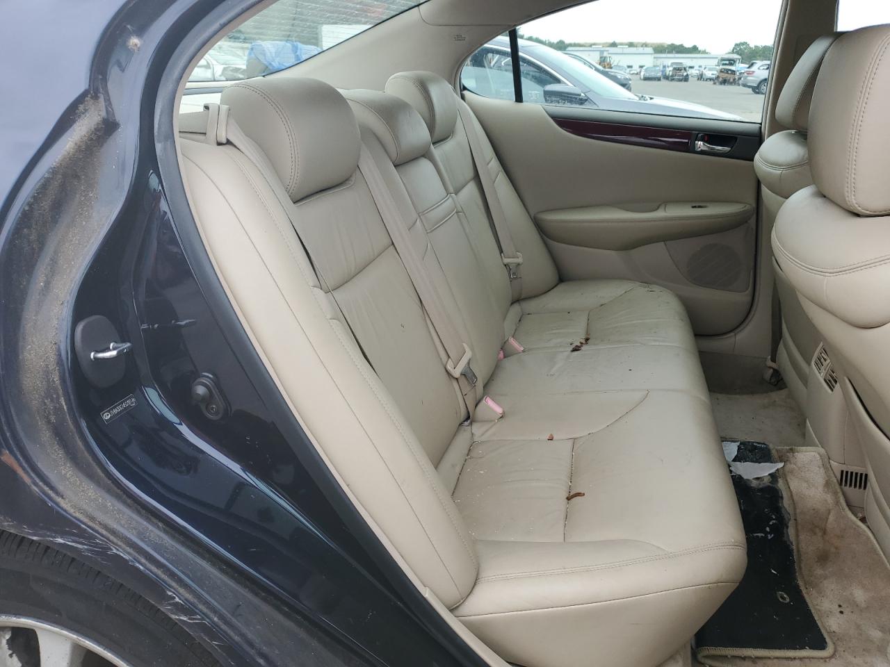 2004 Lexus Es 330 VIN: JTHBA30G245038146 Lot: 64077174