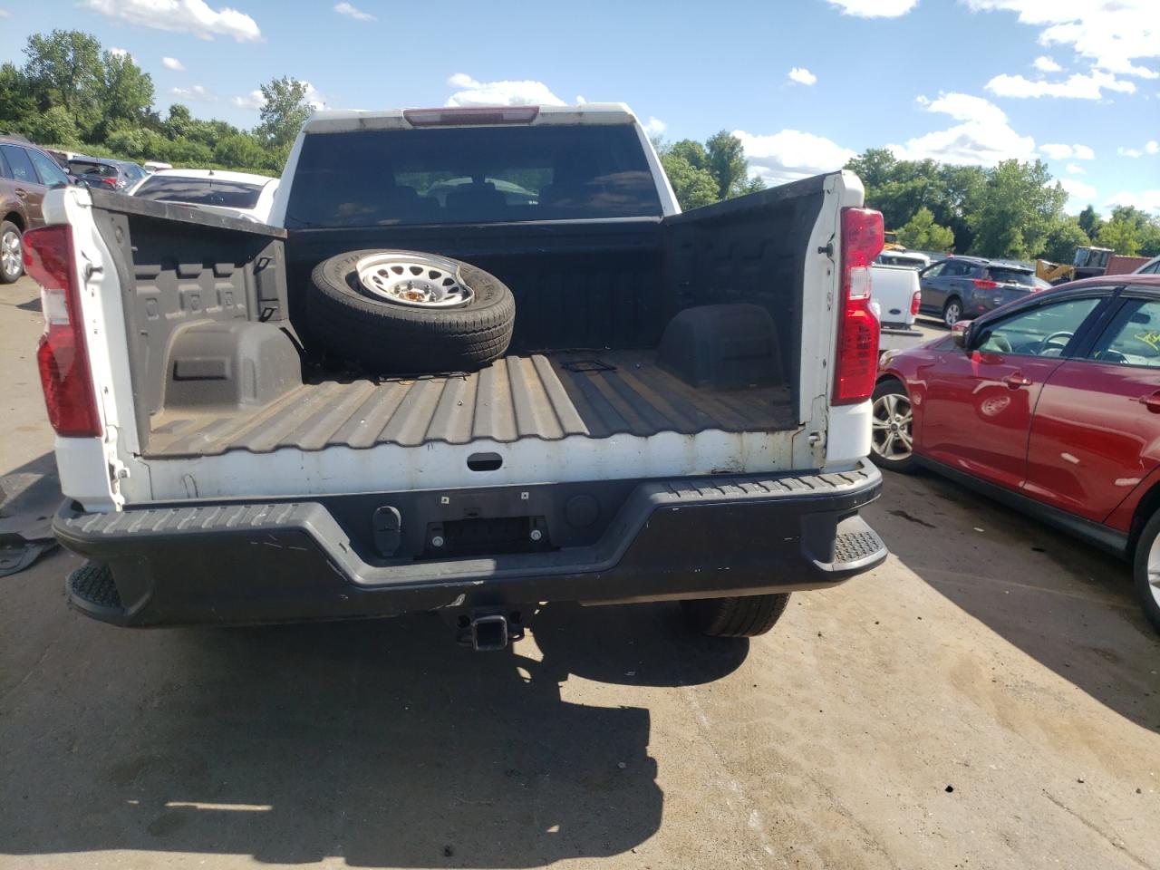 3GCUYAEF0KG258014 2019 Chevrolet Silverado K1500