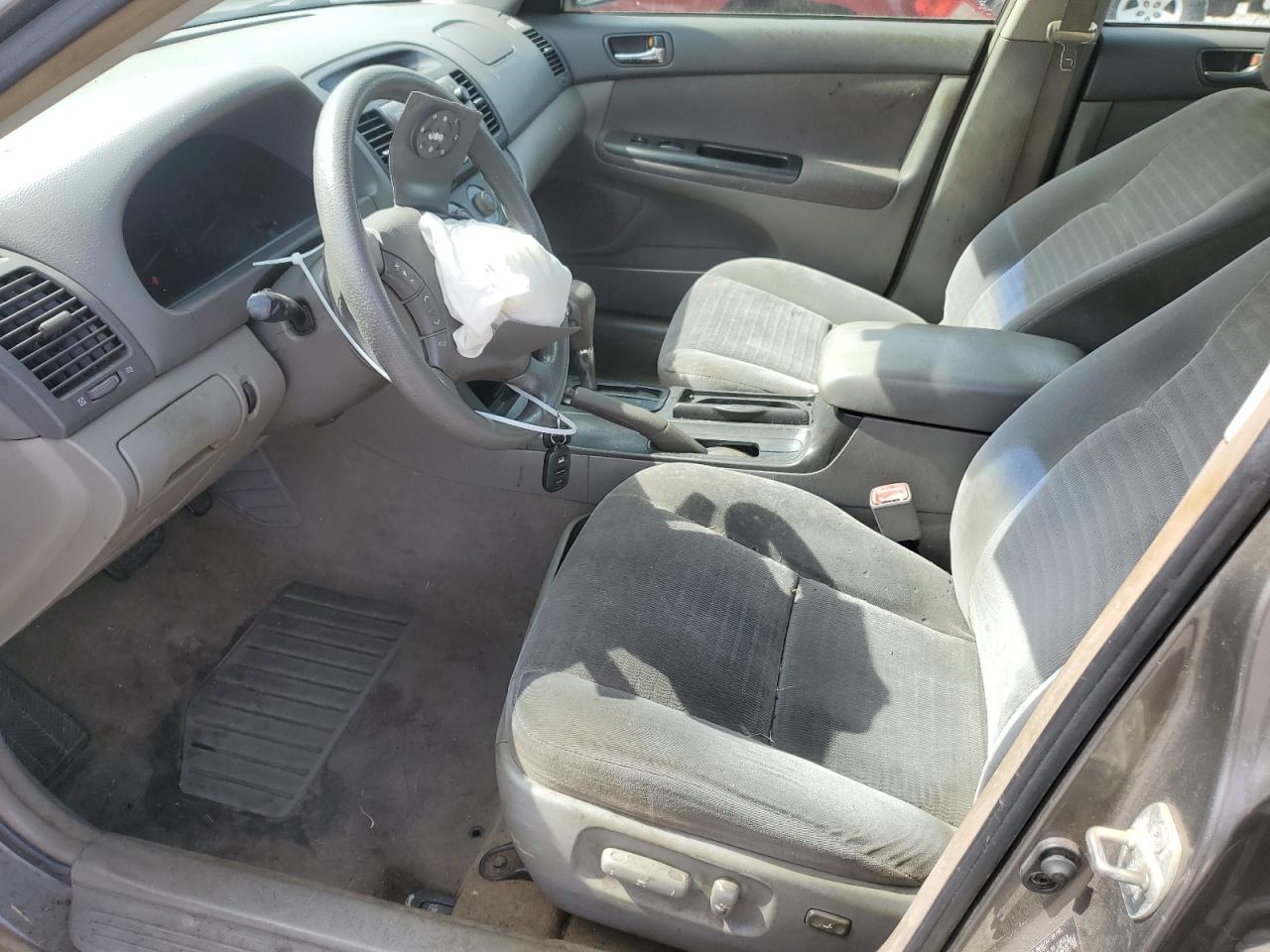 2005 Toyota Camry Le VIN: 4T1BE32K05U948498 Lot: 64738834