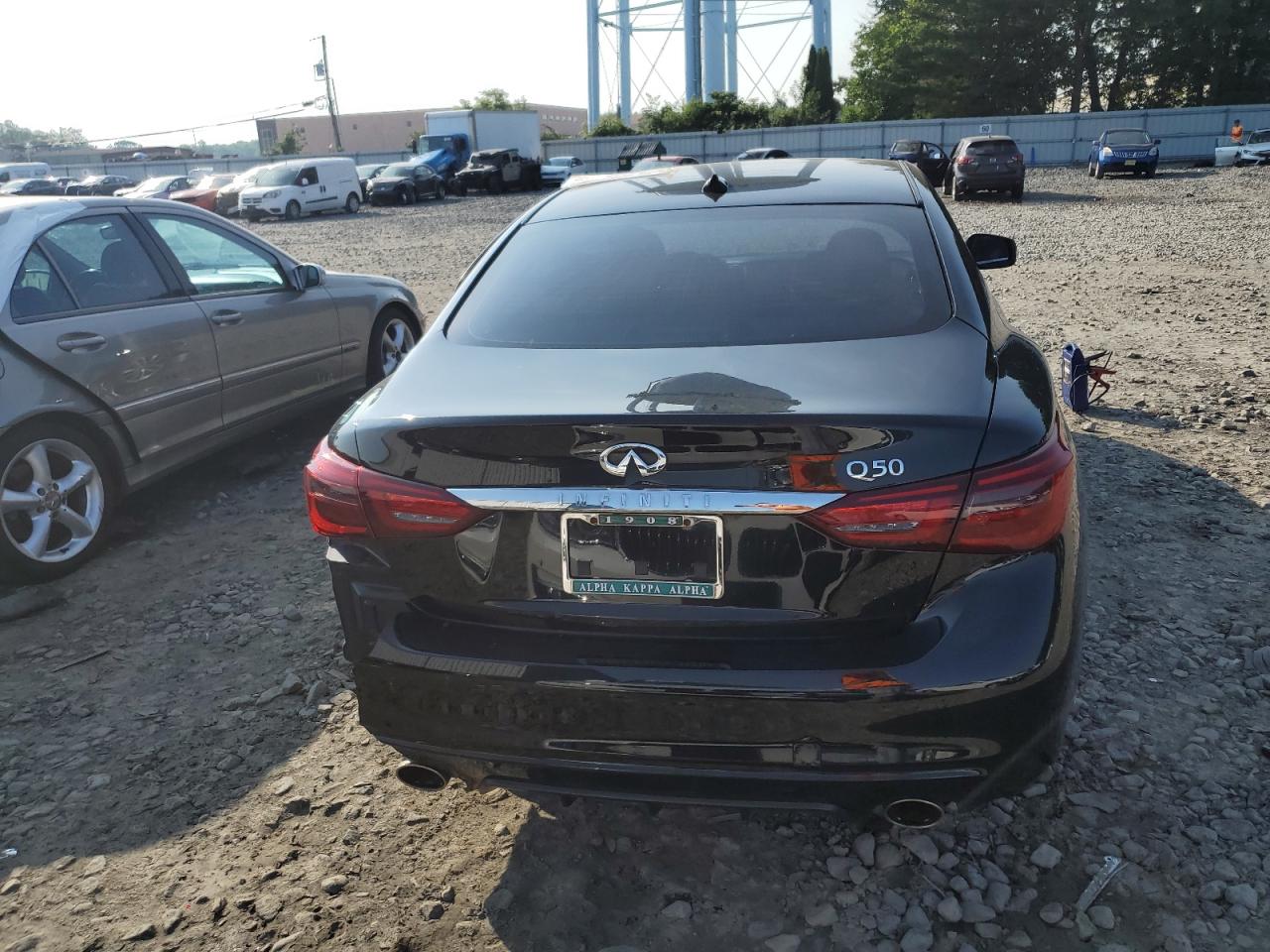 2018 Infiniti Q50 Pure VIN: JN1CV7AP2JM240795 Lot: 62944864