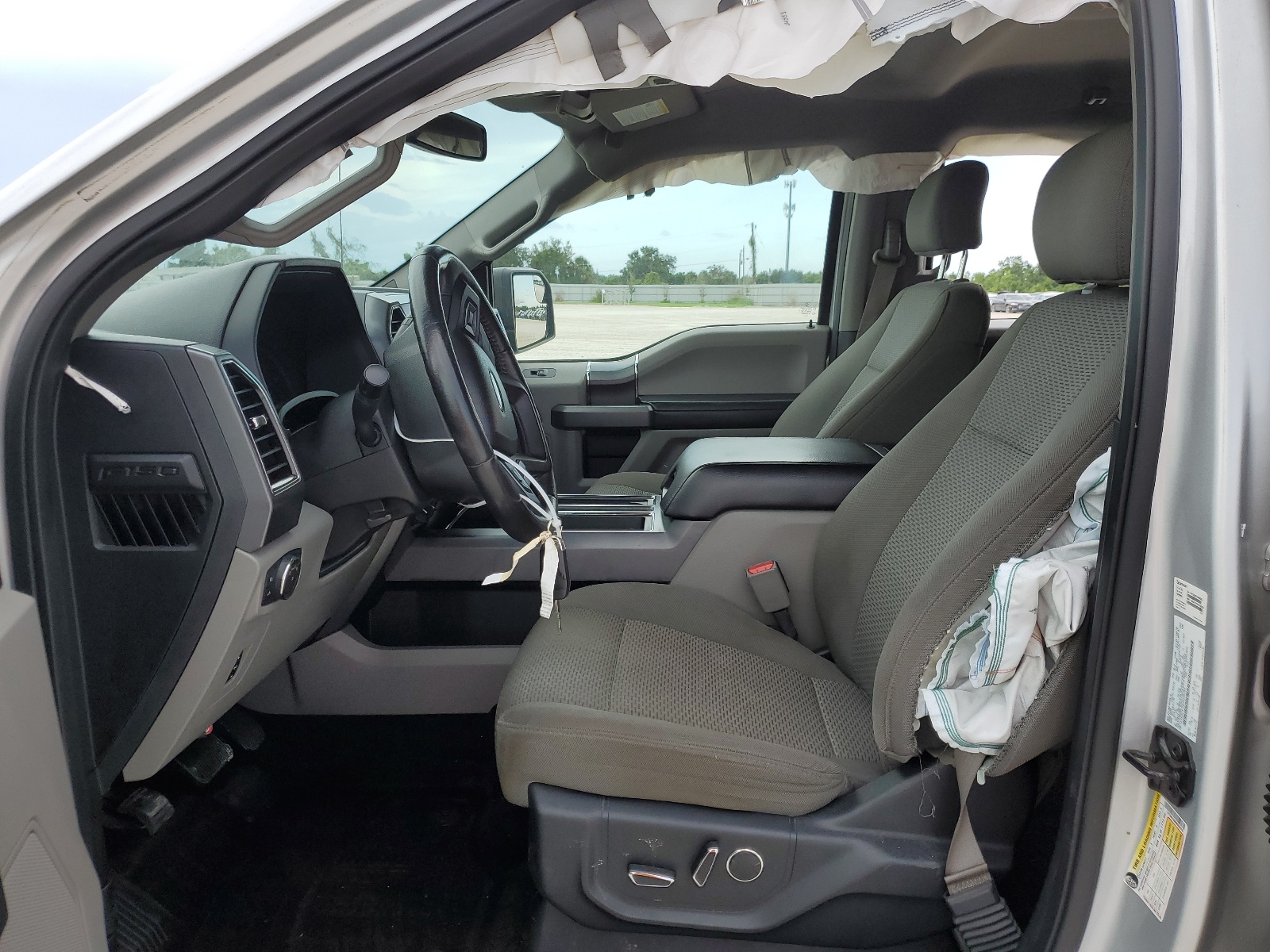 1FTEW1EG9HKE06763 2017 Ford F150 Supercrew