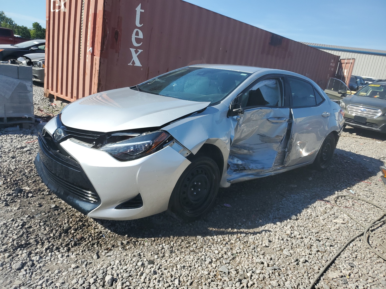 2017 Toyota Corolla L vin: 5YFBURHEXHP729528