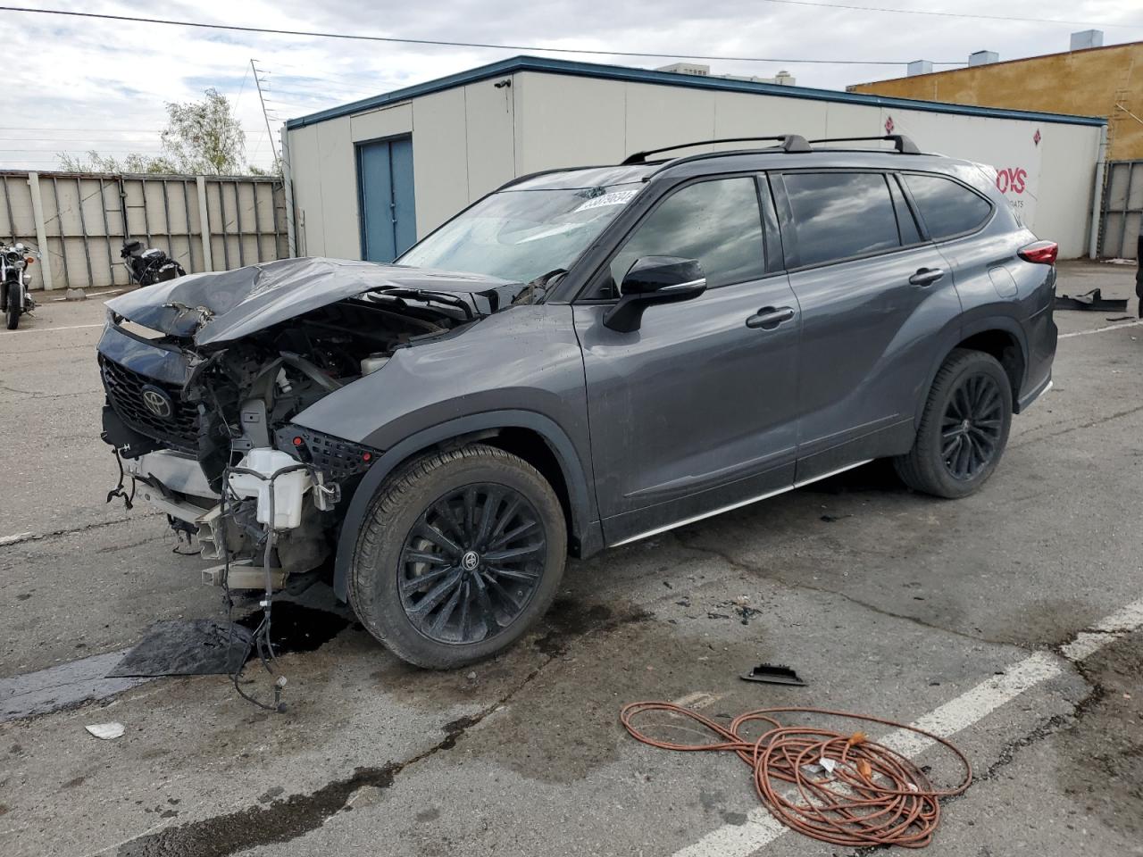 2023 Toyota Highlander L VIN: 5TDKDRBH5PS004184 Lot: 63879694