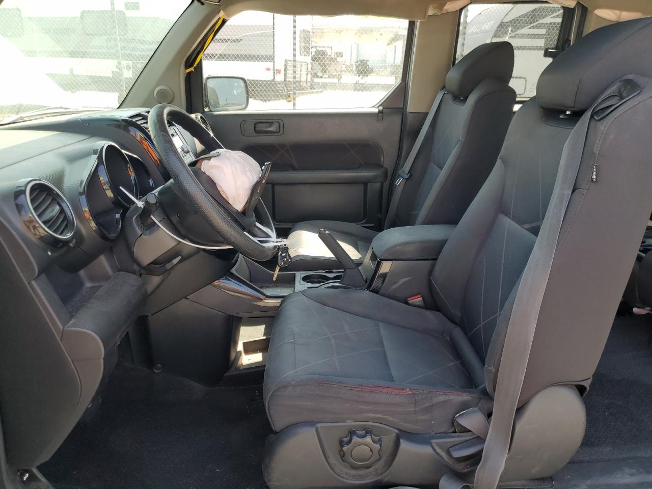 2010 Honda Element Sc VIN: 5J6YH1H97AL004688 Lot: 63936974