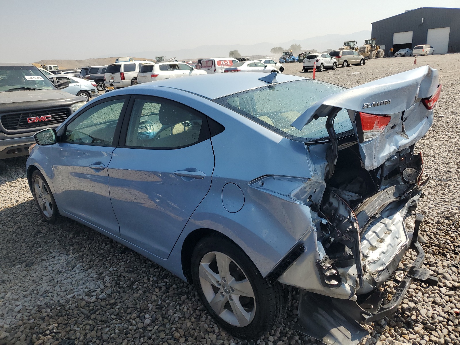 2013 Hyundai Elantra Gls vin: KMHDH4AE5DU570355