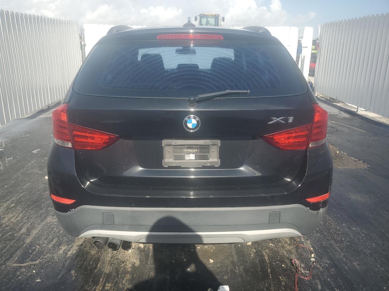 2013 BMW X1 Sdrive28I VIN: WBAVM1C53DVW44167 Lot: 64233134