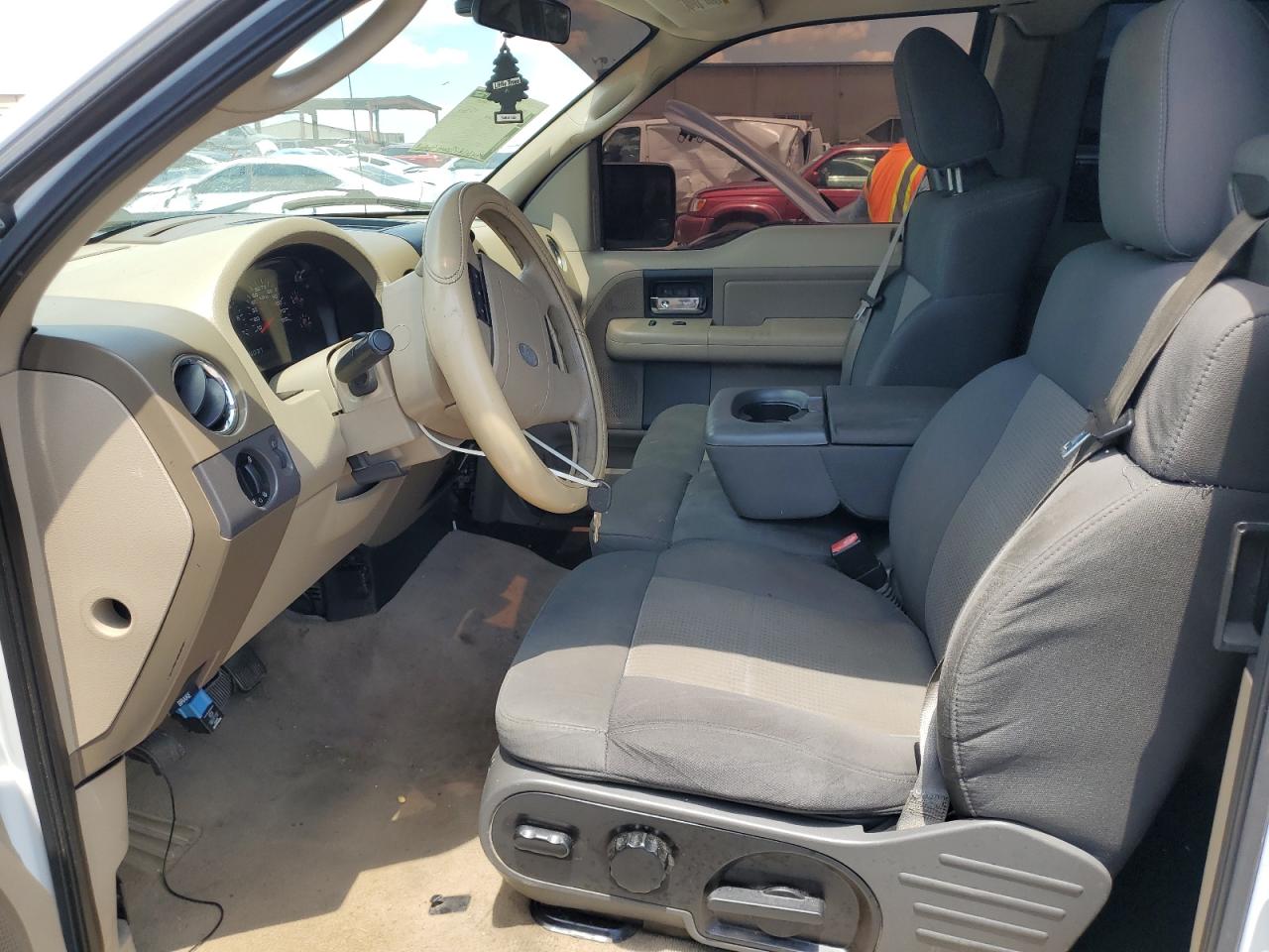 2005 Ford F150 VIN: 1FTRX12W55FB12212 Lot: 60920874