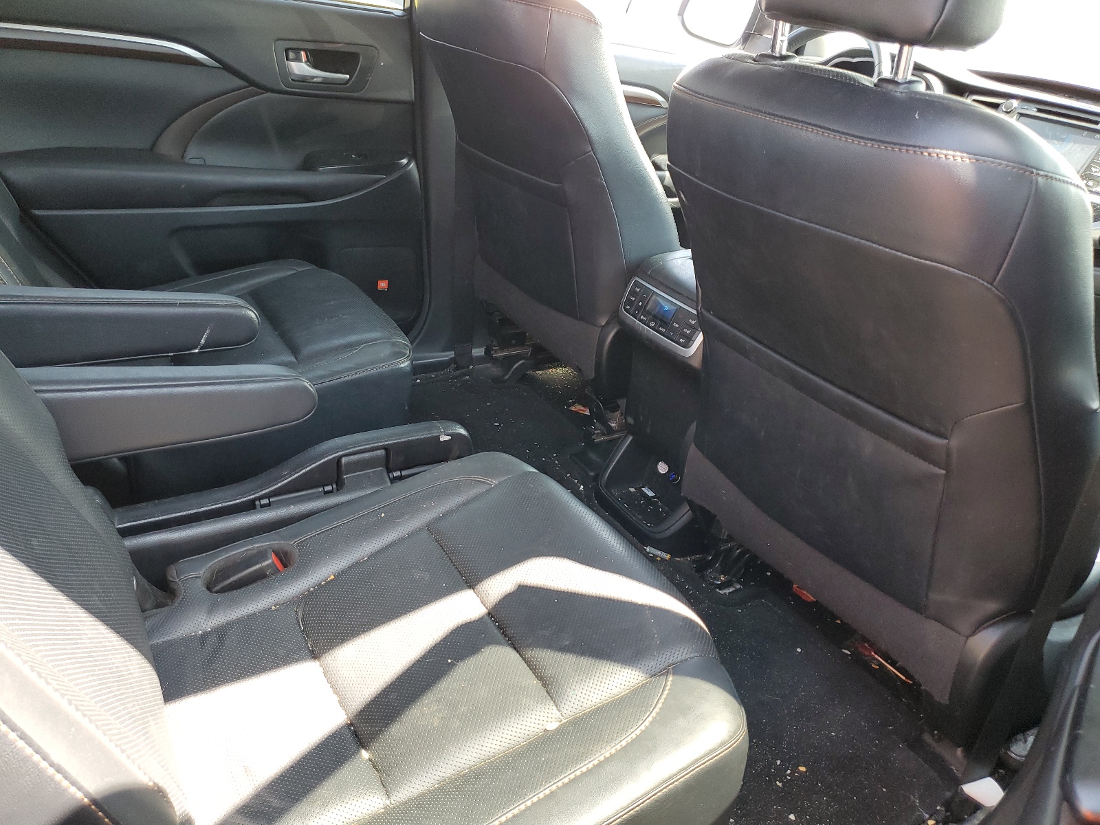 5TDDKRFH9GS340669 2016 Toyota Highlander Limited