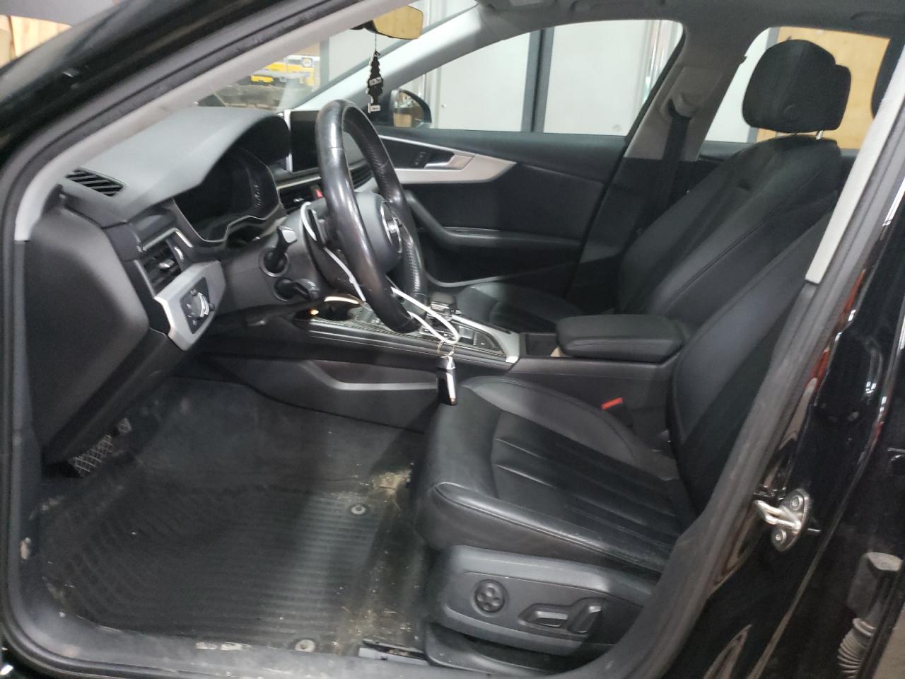 2017 Audi A4 Premium VIN: WAUDNAF46HN050609 Lot: 63245214