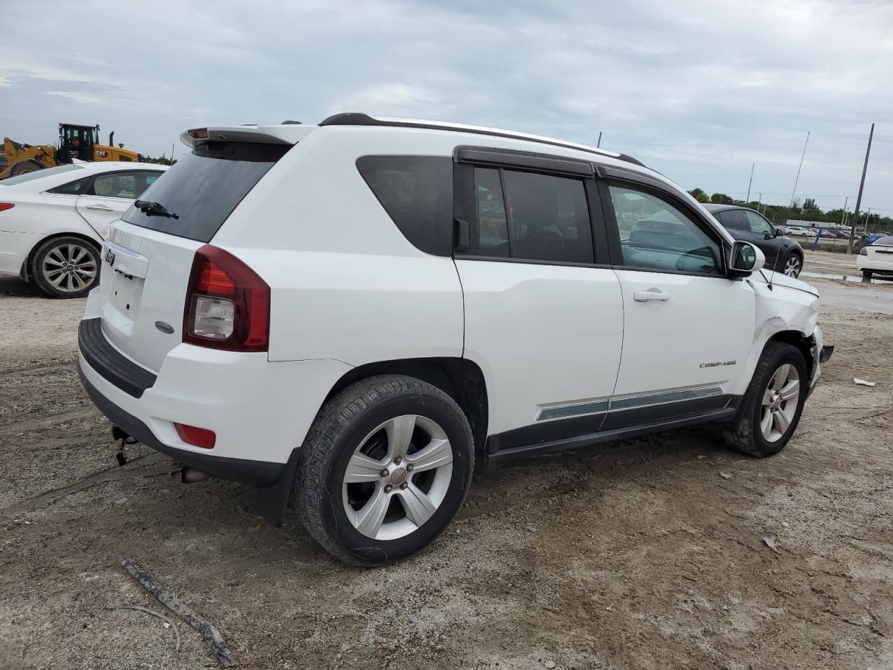 2014 Jeep Compass Latitude VIN: 1C4NJCEB7ED628474 Lot: 63414734