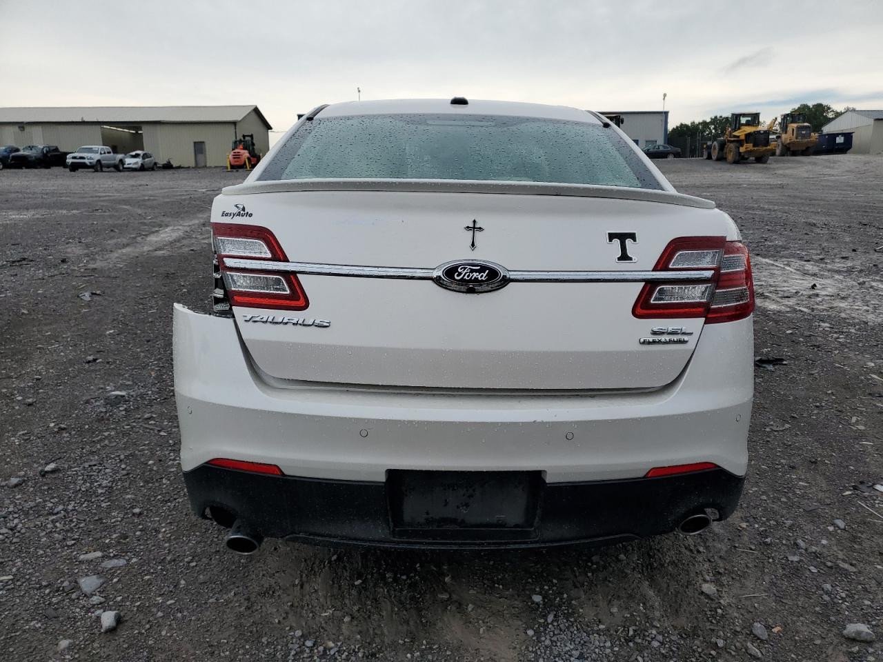 2016 Ford Taurus Sel VIN: 1FAHP2E85GG139119 Lot: 61827414
