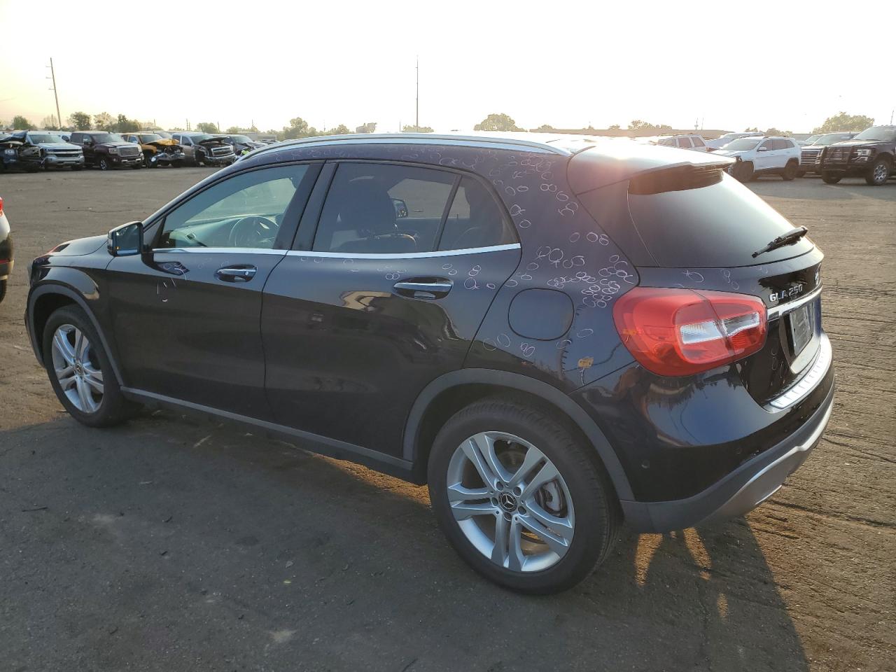 WDCTG4GB3KJ575708 2019 MERCEDES-BENZ GLA CLASS - Image 2