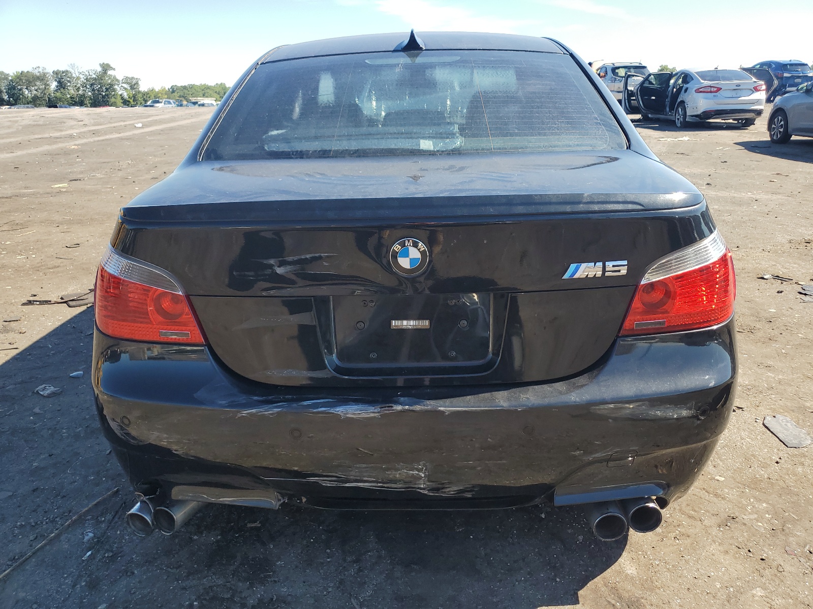 WBSNB93566CX06286 2006 BMW M5