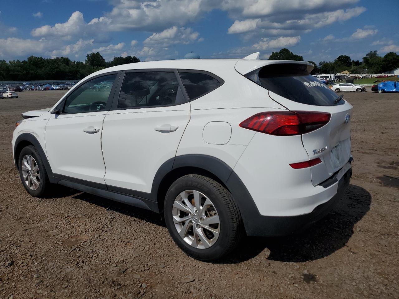 KM8J2CA49KU042420 2019 HYUNDAI TUCSON - Image 2