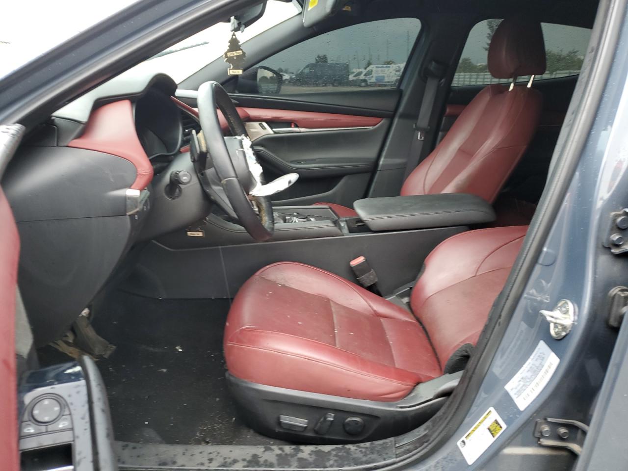 2020 Mazda 3 Premium VIN: JM1BPBNM3L1170542 Lot: 65282854