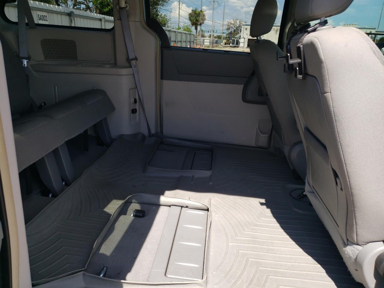 2008 Chrysler Town & Country Touring VIN: 2A8HR54P58R758343 Lot: 63039494