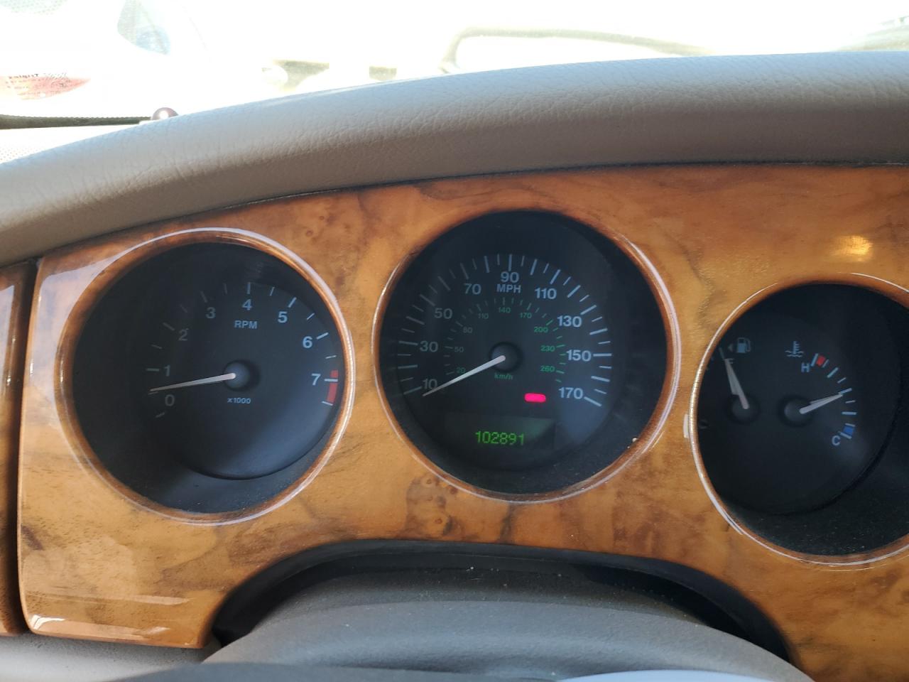 2000 Jaguar Xk8 VIN: SAJJA42C7YNA05814 Lot: 65280894