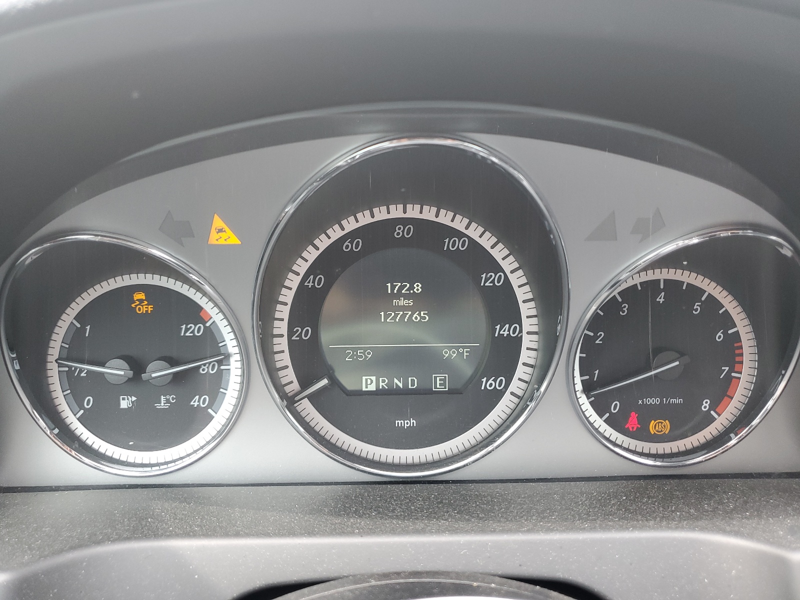 WDDGF5EB5BR170427 2011 Mercedes-Benz C 300