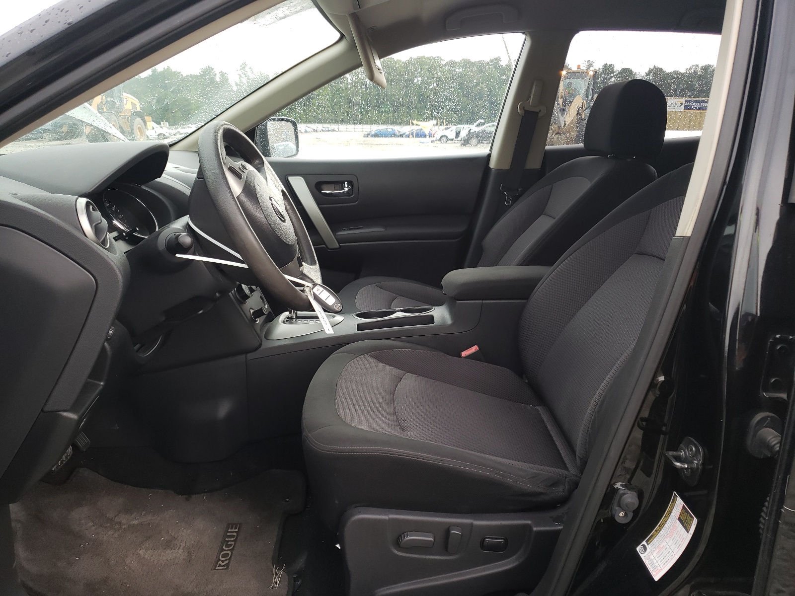 JN8AS5MT7BW166777 2011 Nissan Rogue S