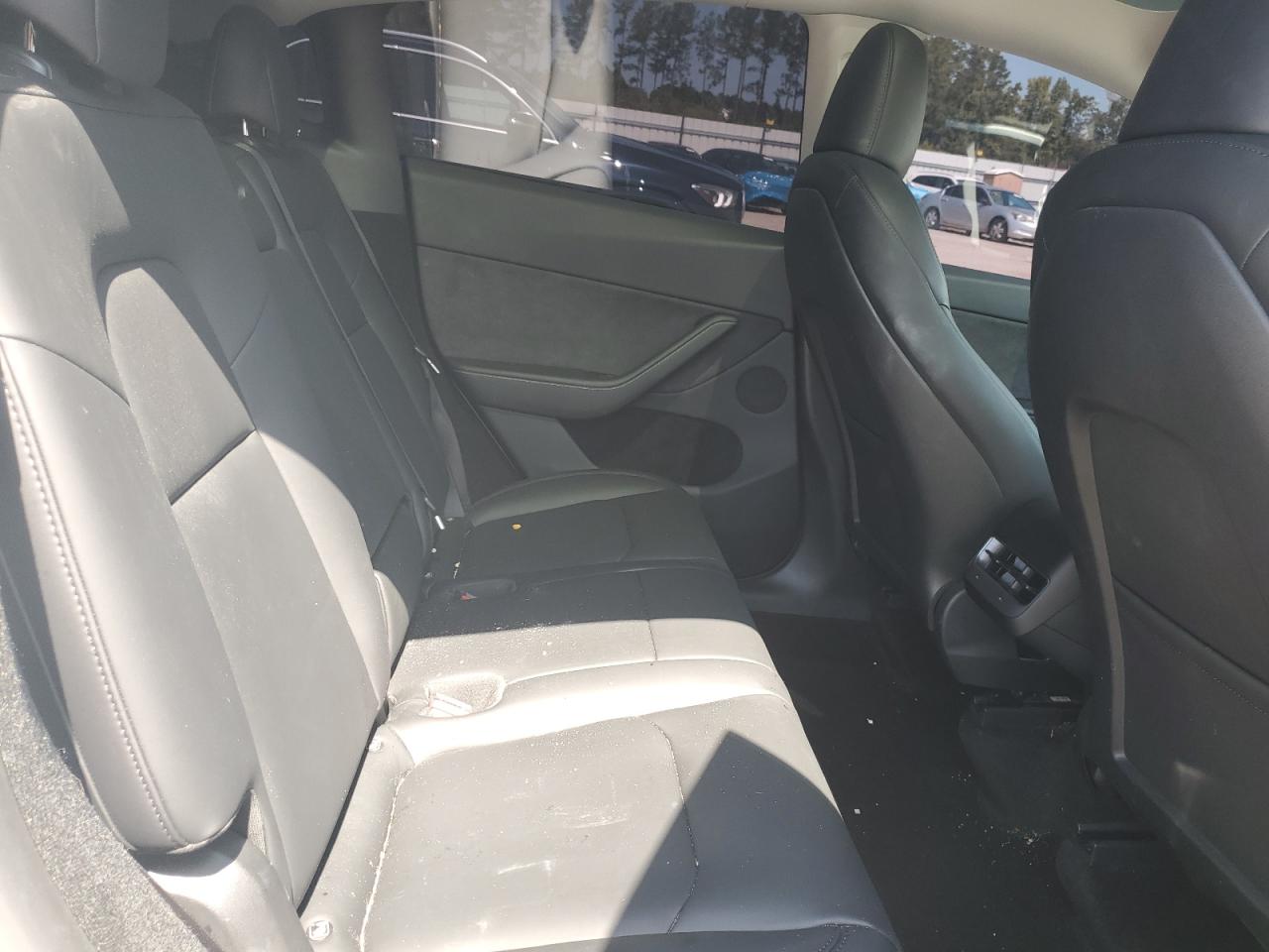 7SAYGDEE1PA162659 2023 Tesla Model Y