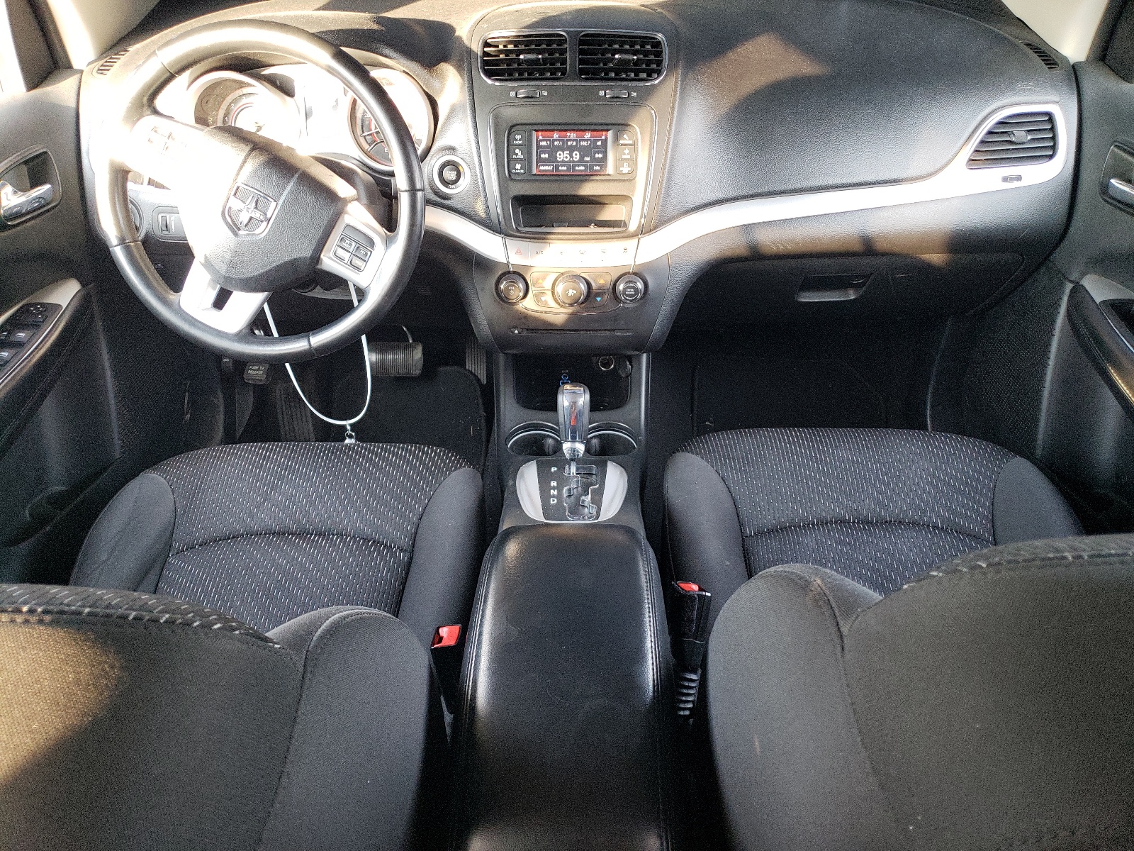 3C4PDCBG7JT525625 2018 Dodge Journey Sxt