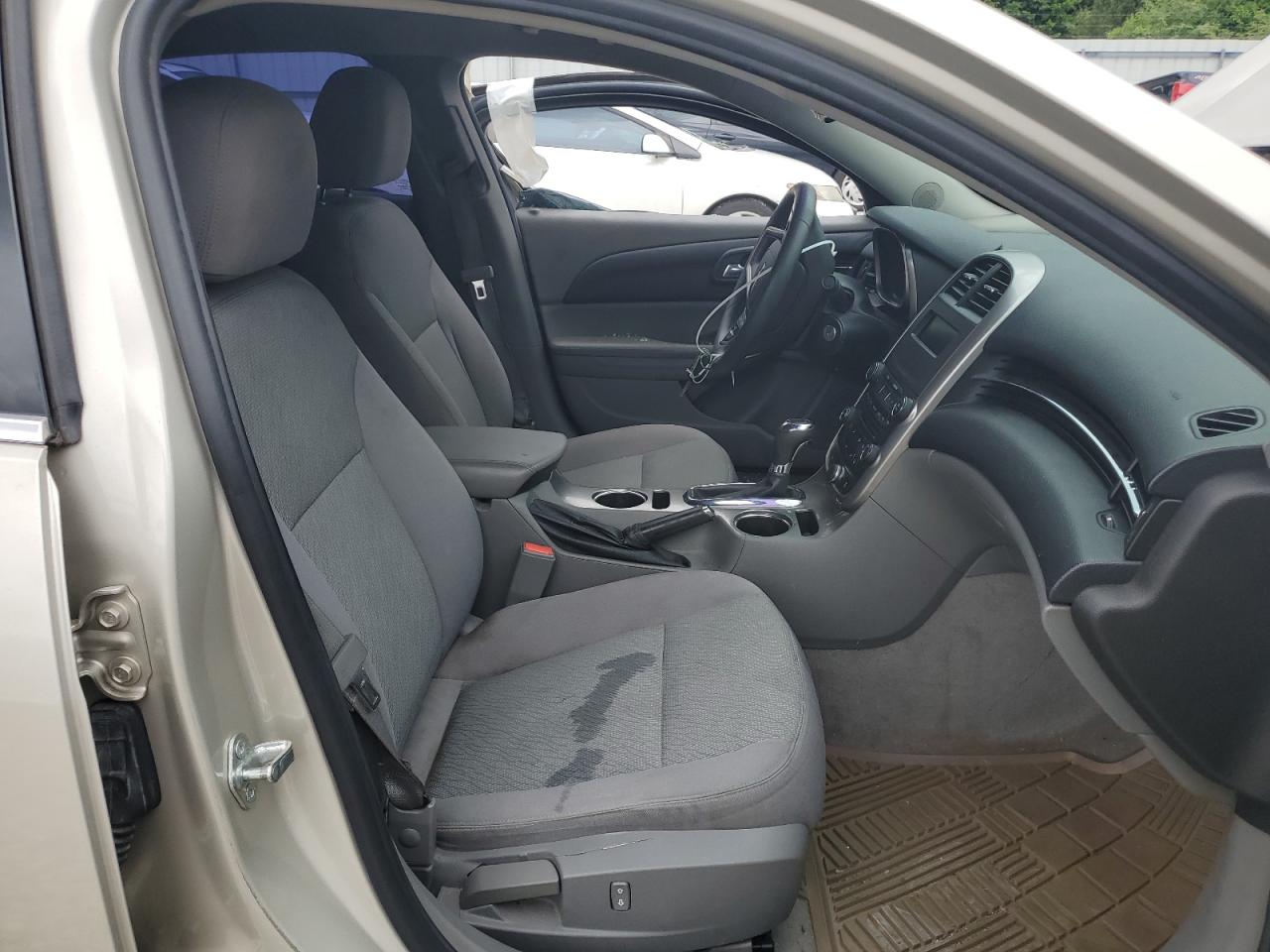 2014 Chevrolet Malibu - Image 7
