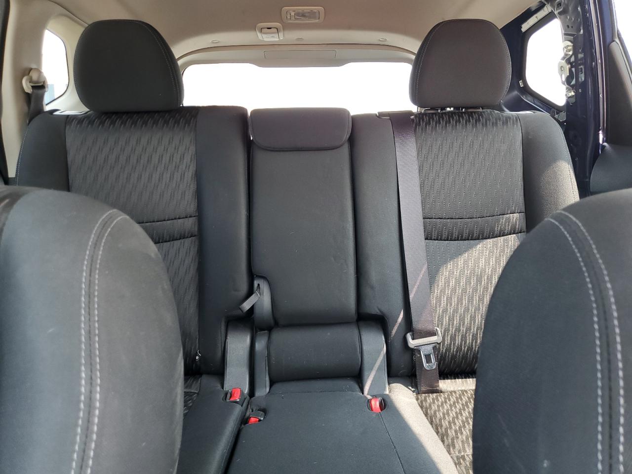 2017 Nissan Rogue S VIN: KNMAT2MV4HP546591 Lot: 64224924