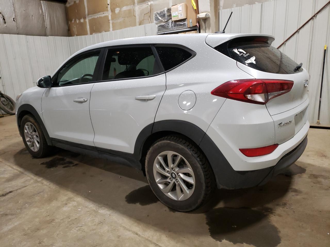 KM8J23A49HU546801 2017 Hyundai Tucson Se