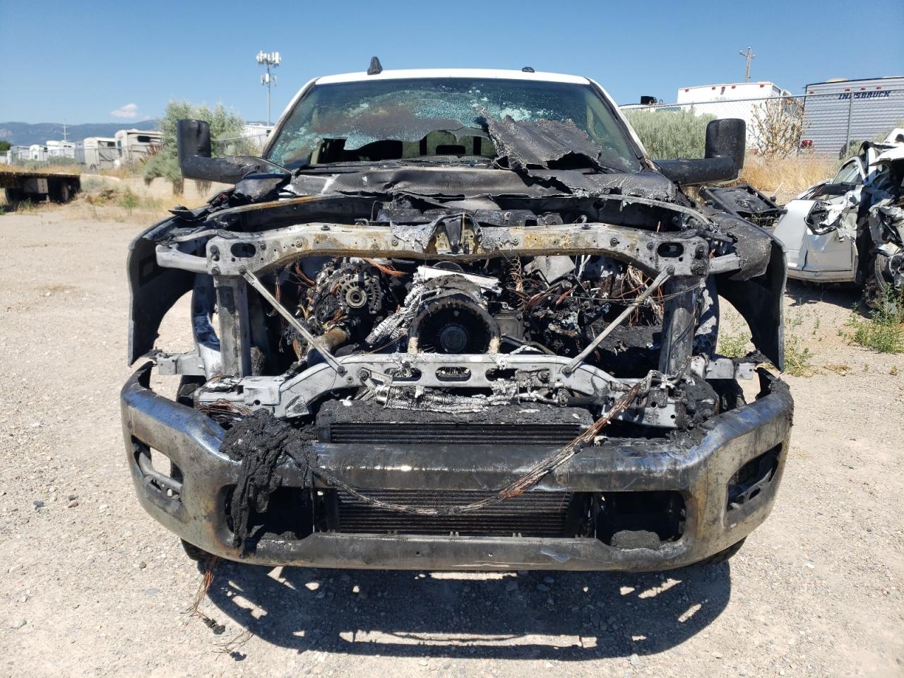 2019 RAM 3500 - Image 5