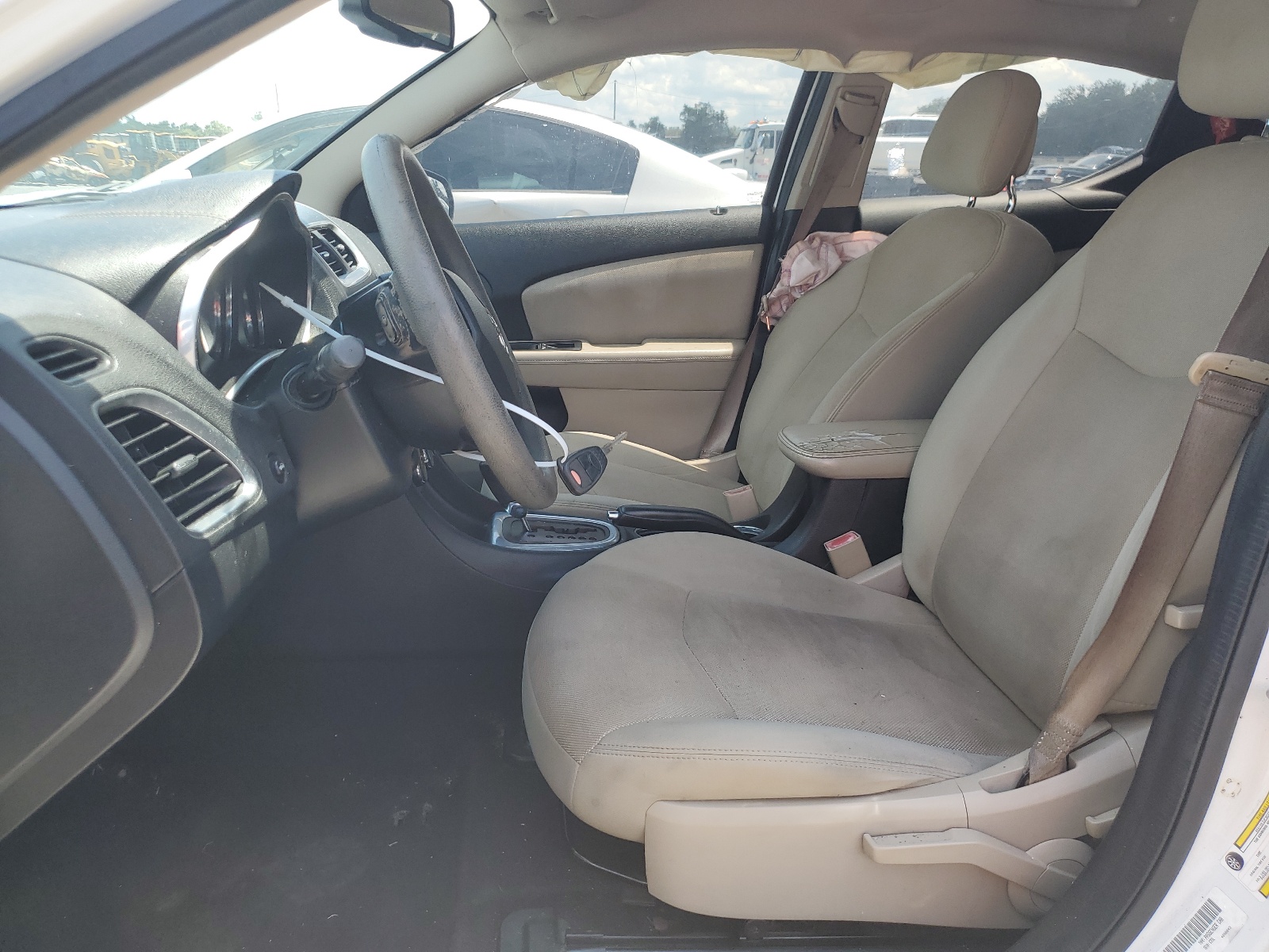 1C3CDZAB8DN702716 2013 Dodge Avenger Se