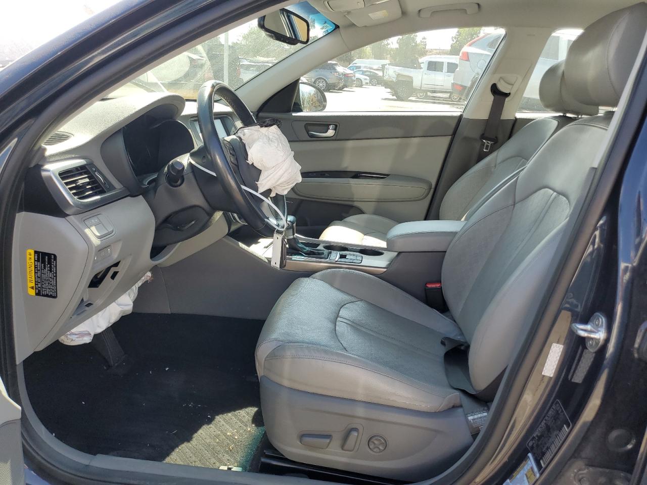 2017 Kia Optima Plug-In Hybrid VIN: KNAGV4LD0H5013882 Lot: 63280084