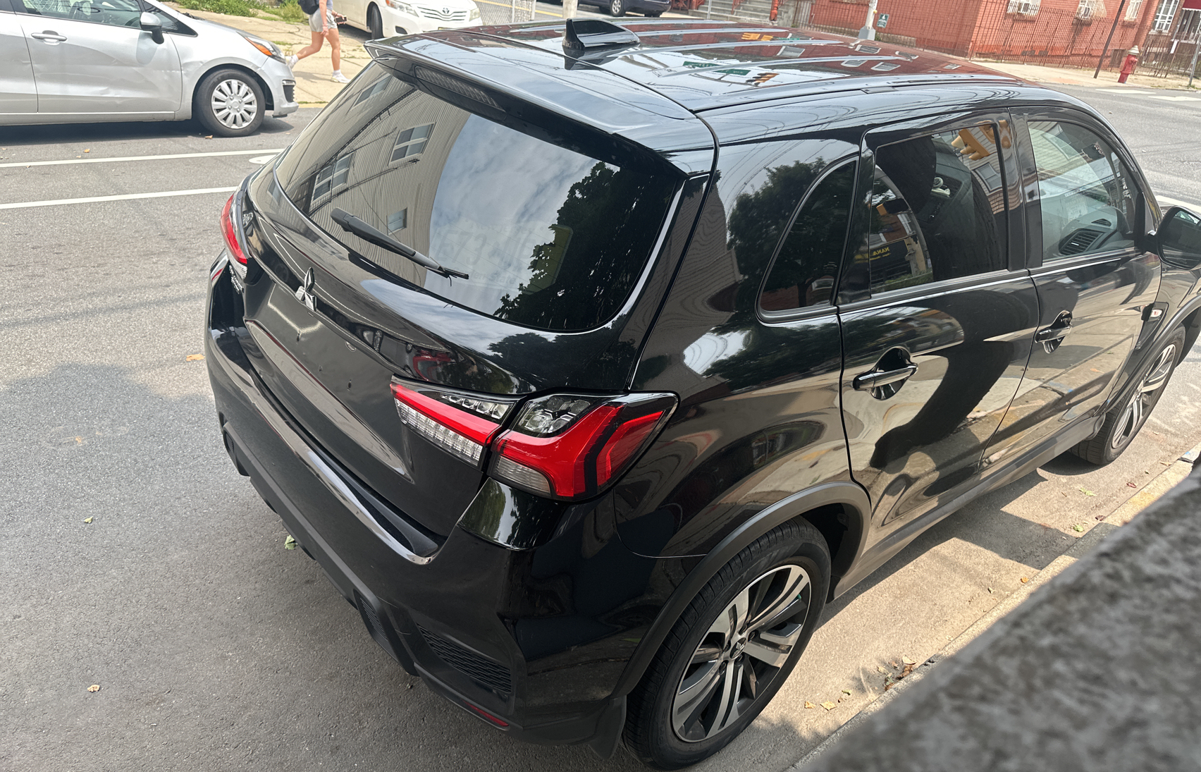 2022 Mitsubishi Outlander Sport Es vin: JA4APUAU4NU014230