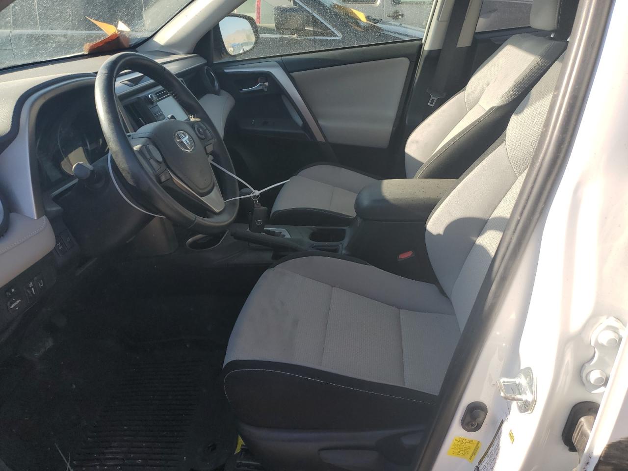 2017 Toyota Rav4 Xle VIN: JTMRFREV3HD220784 Lot: 64258784