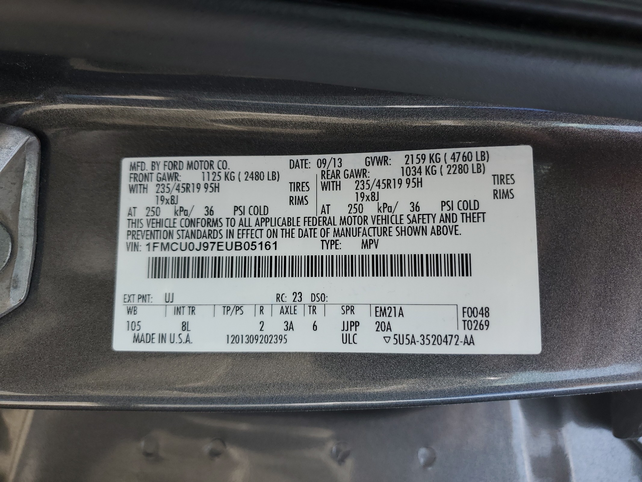 1FMCU0J97EUB05161 2014 Ford Escape Titanium