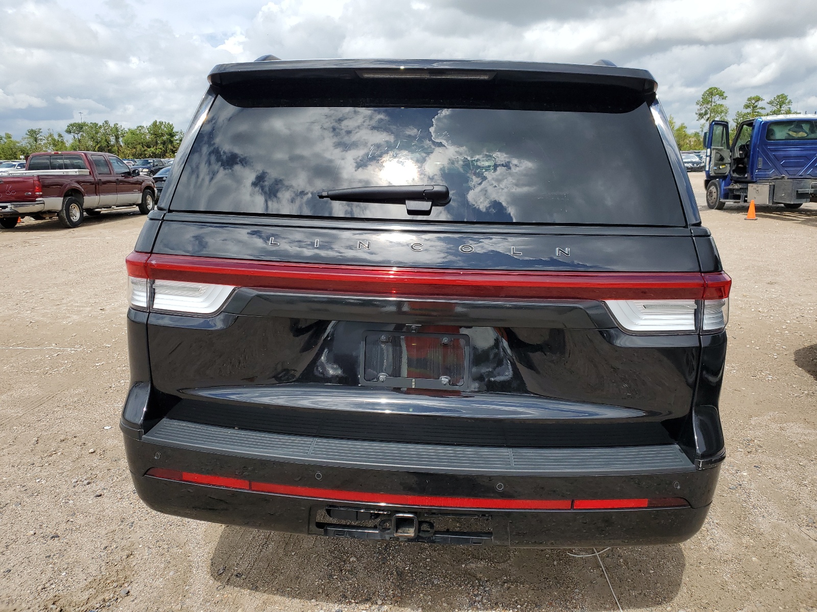 2022 Lincoln Navigator L Reserve vin: 5LMJJ3LT2NEL12185