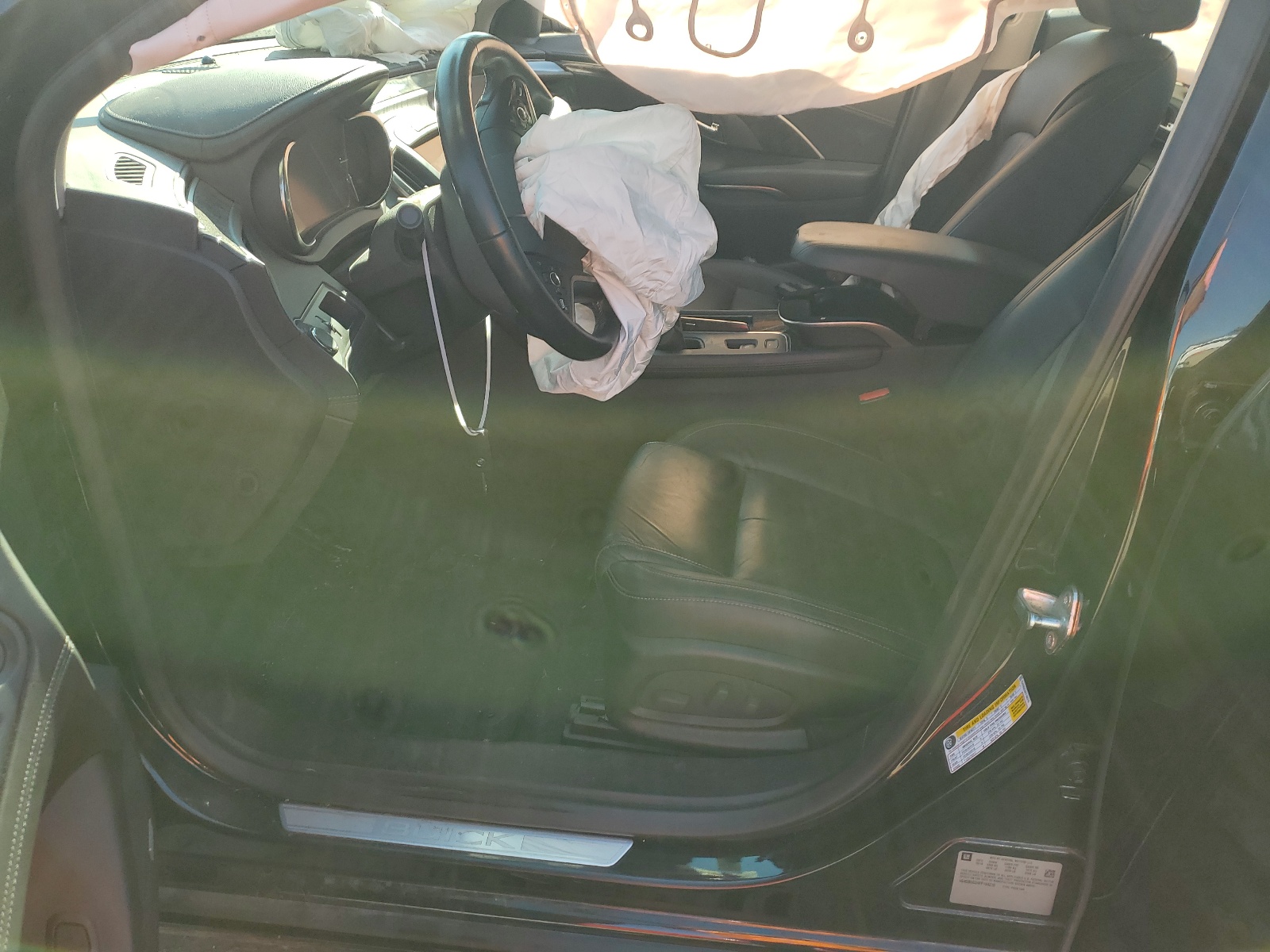 1G4GB5G34FF194216 2015 Buick Lacrosse