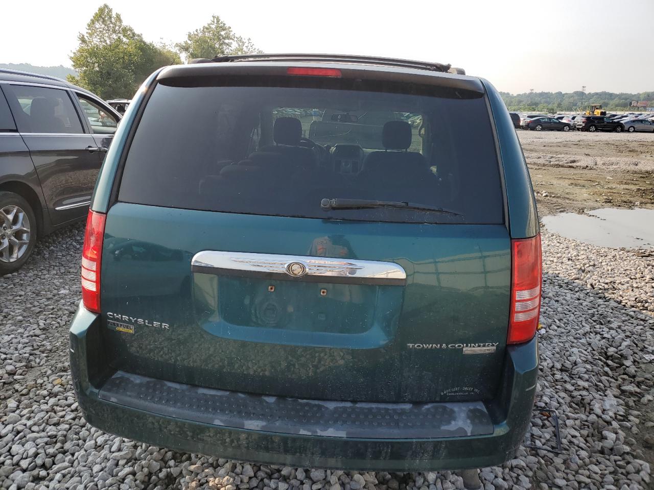 2009 Chrysler Town & Country Lx VIN: 2A8HR44E89R571950 Lot: 61736184