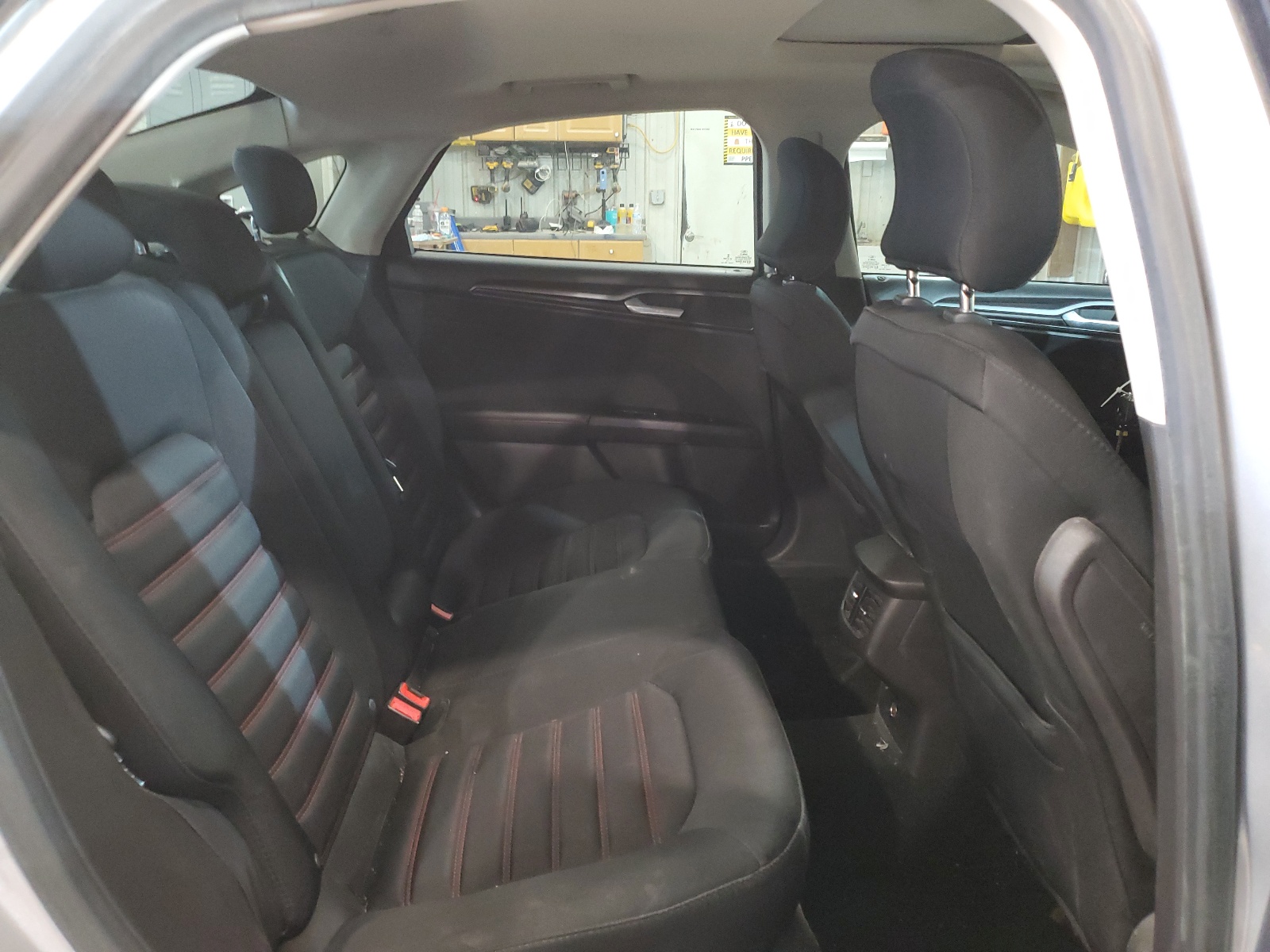 3FA6P0HD8GR103387 2016 Ford Fusion Se