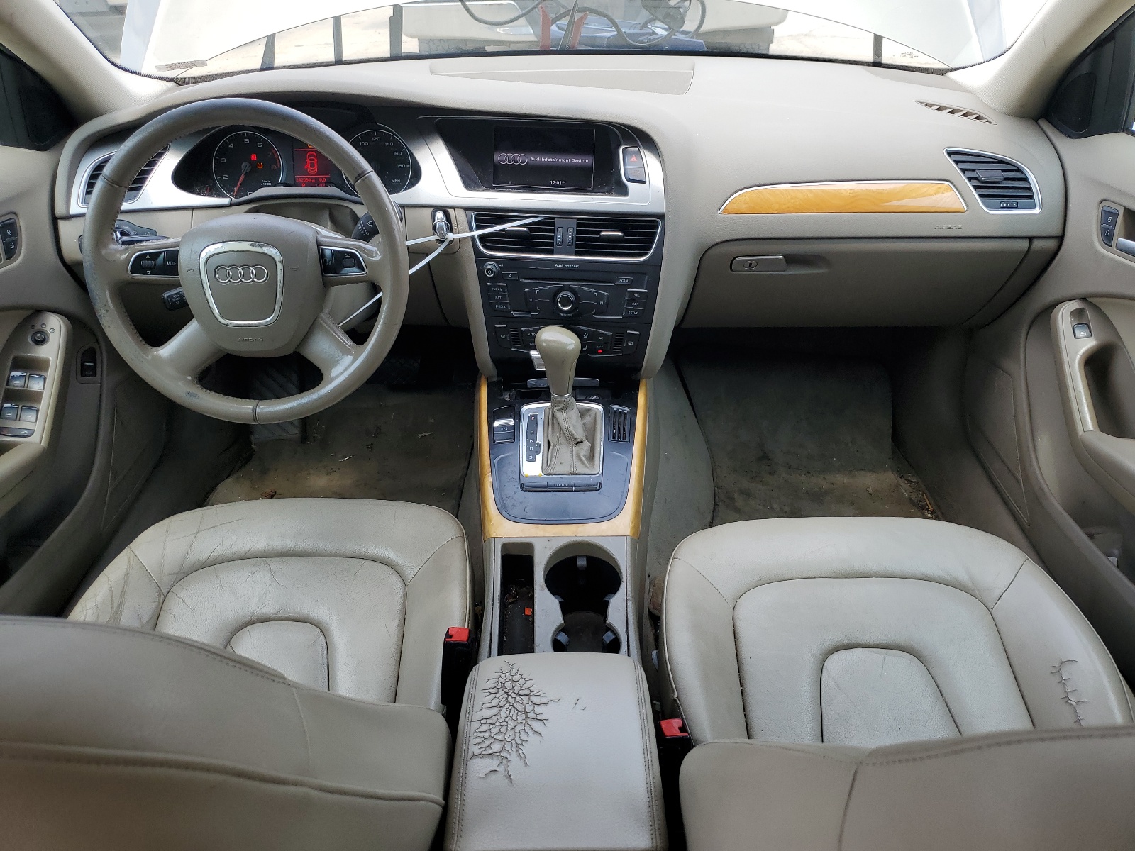 WAUAFAFL2AN057537 2010 Audi A4 Premium