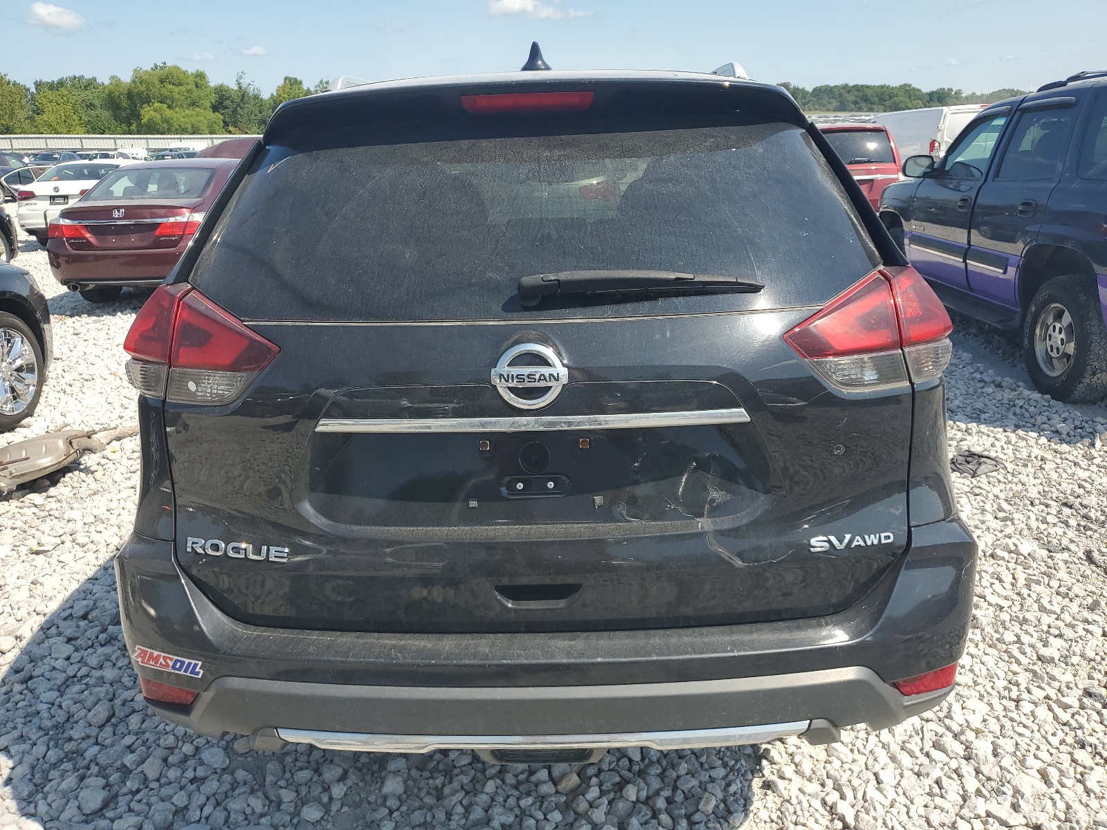 2018 Nissan Rogue S vin: 5N1AT2MV0JC796936