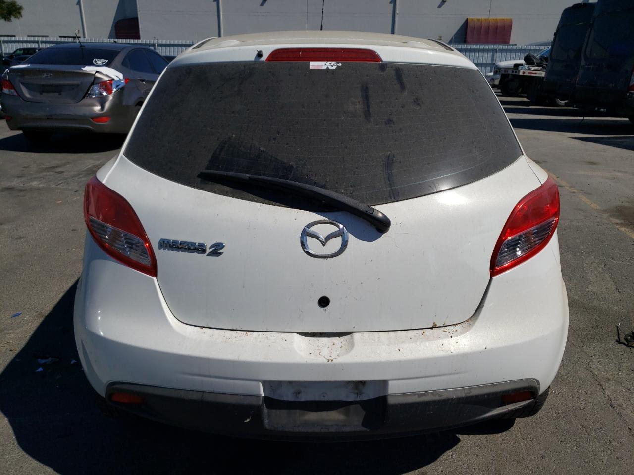 2014 Mazda Mazda2 Sport VIN: JM1DE1KZ1E0186191 Lot: 61758044