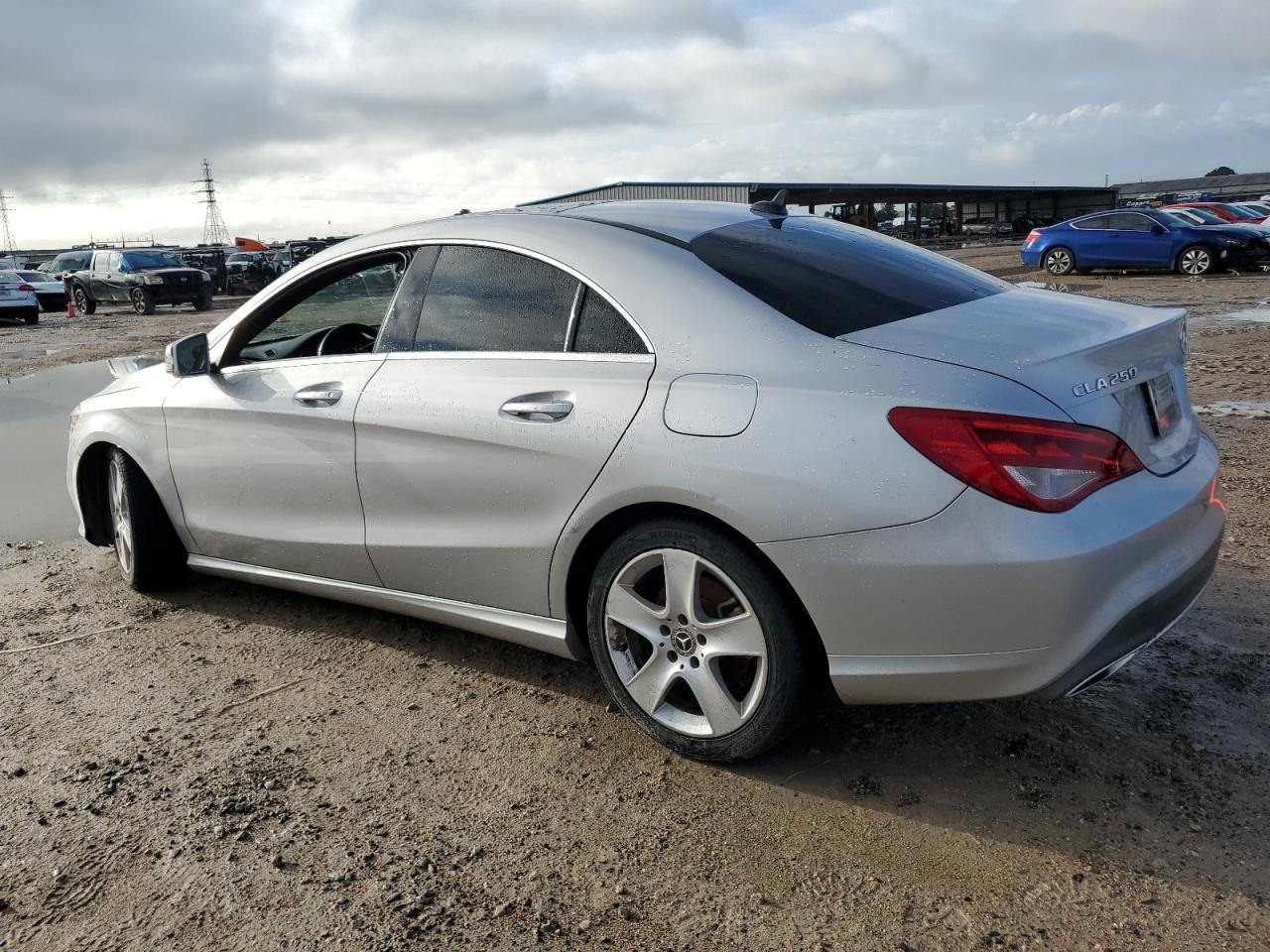 WDDSJ4GB6JN653849 2018 MERCEDES-BENZ CLA CLASS - Image 2