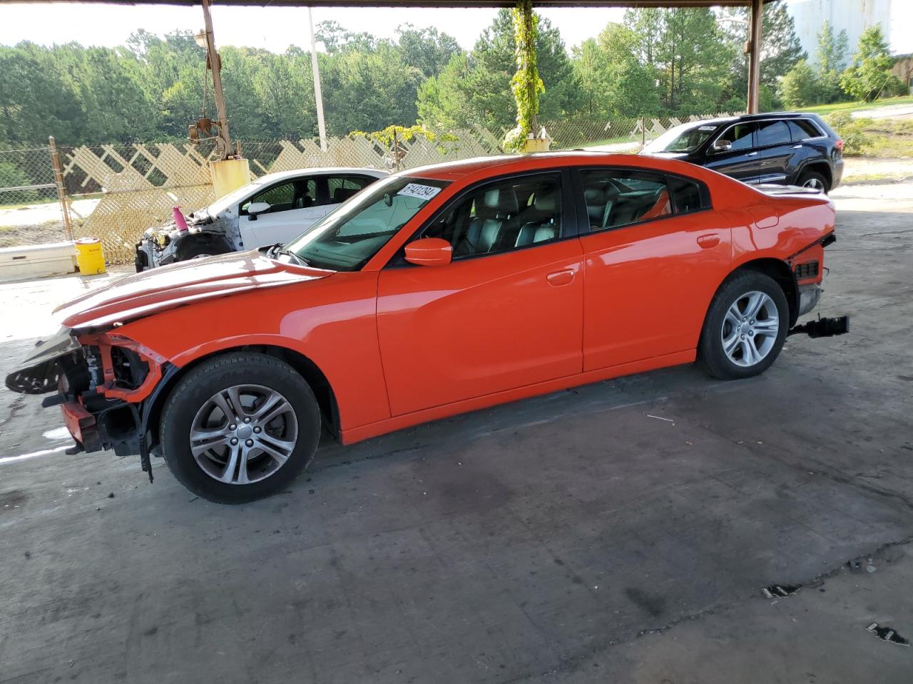 2C3CDXBG8KH736496 2019 DODGE CHARGER - Image 1