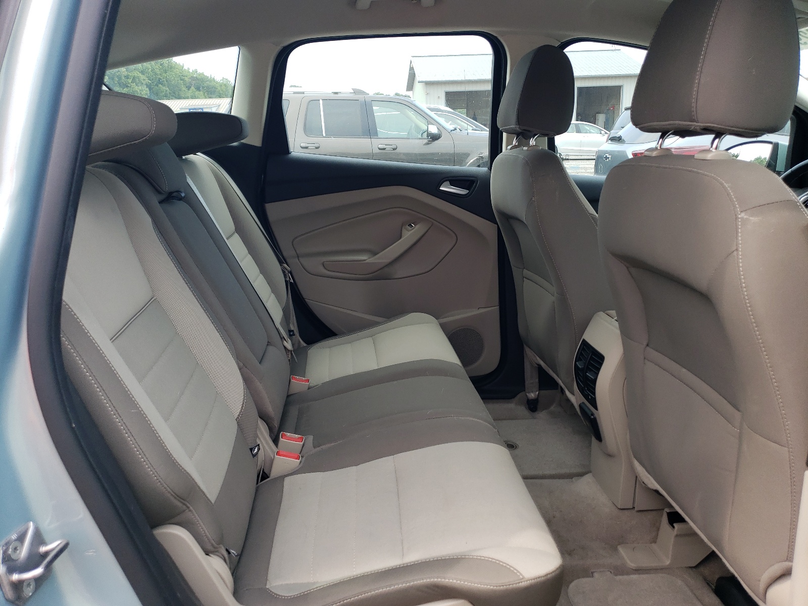 1FADP5AU9DL517335 2013 Ford C-Max Se