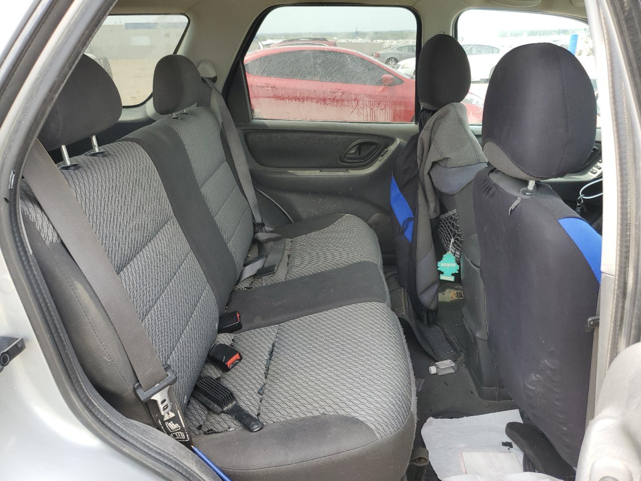 2003 Ford Escape Xlt VIN: 1FMYU93143KE10112 Lot: 63908954