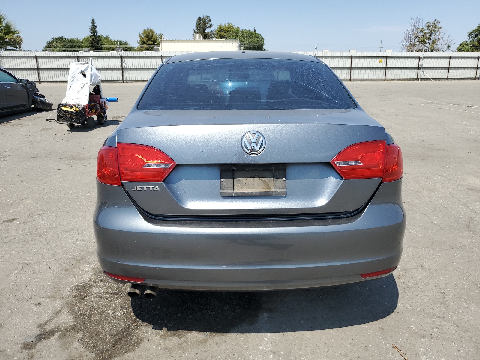 2014 Volkswagen Jetta Base vin: 3VW2K7AJ5EM251861