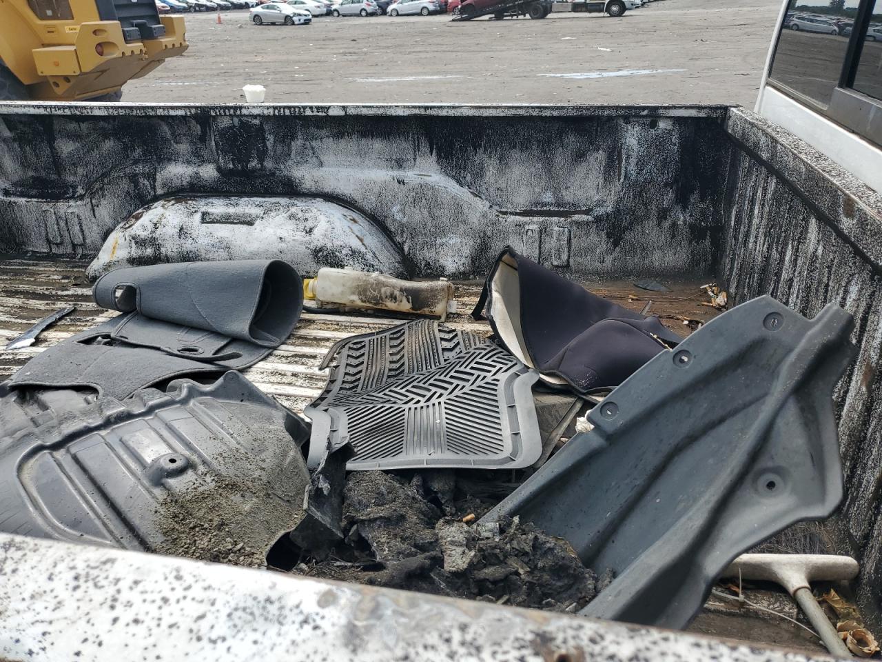 2000 Dodge Ram 2500 VIN: 3B7KC26Z8YM209366 Lot: 64001704